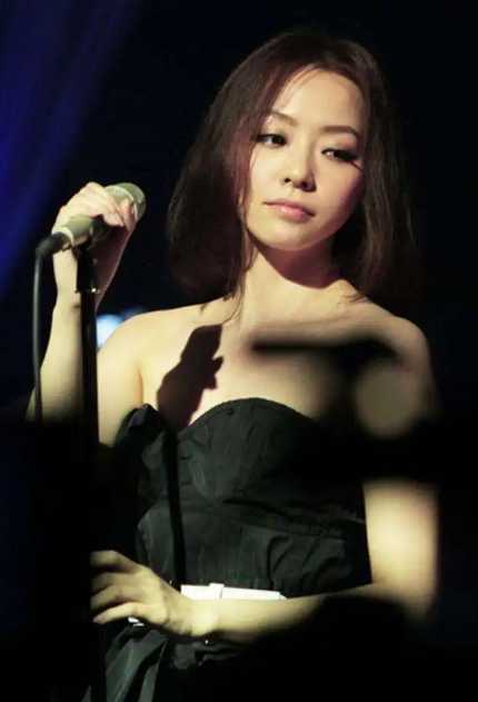 张靓颖：倾听